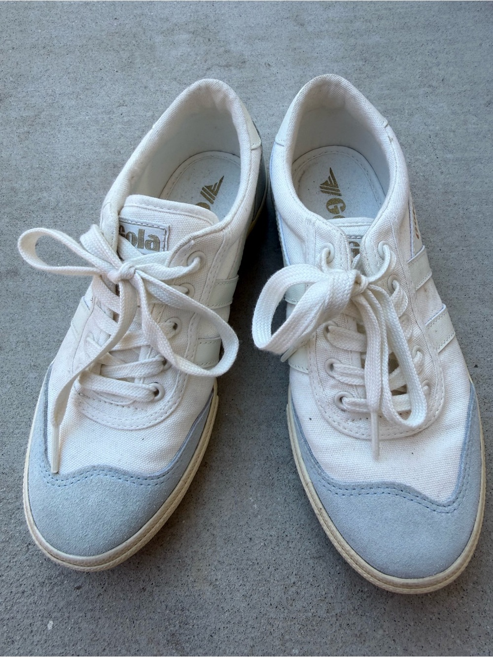 Gola Badminton Volley Sneakers in White & Blue Suede Classic Size 6